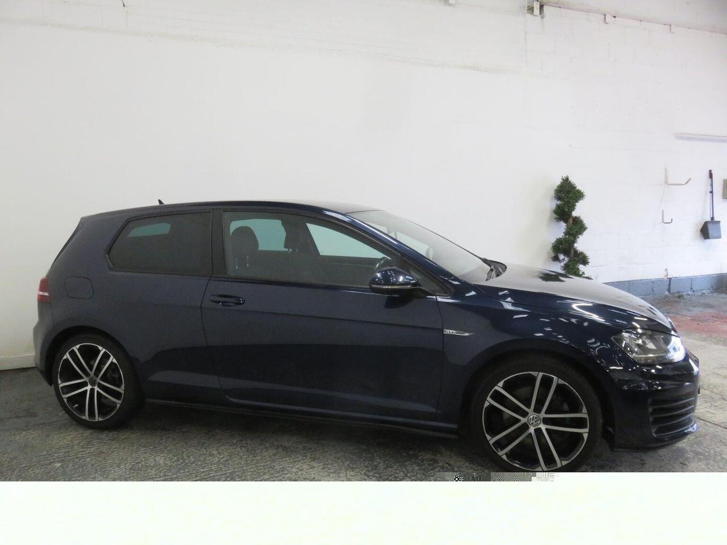 Used Volkswagen Golf 2015 for sale - 76376895: Photo 4
