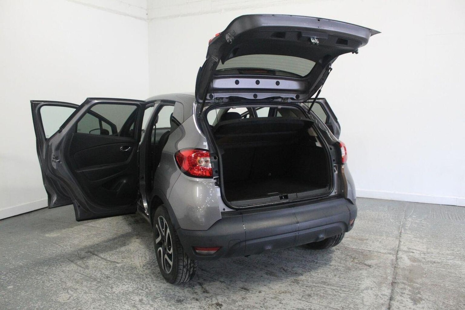 Used Renault Captur 2014 for sale - 77937867: Photo 20