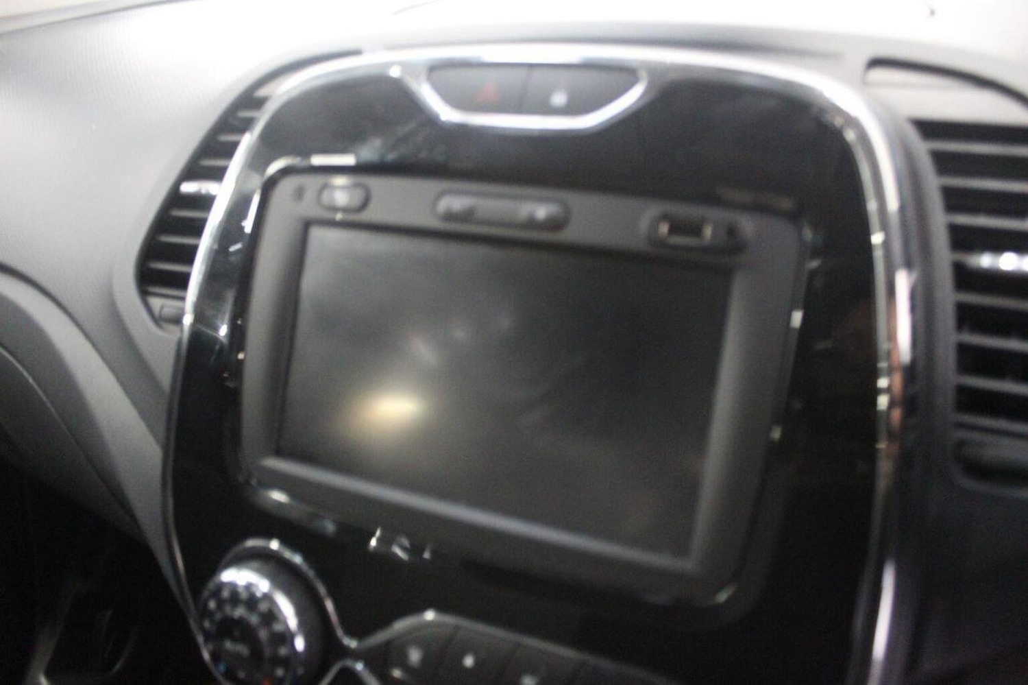 Used Renault Captur 2014 for sale - 77937867: Photo 40