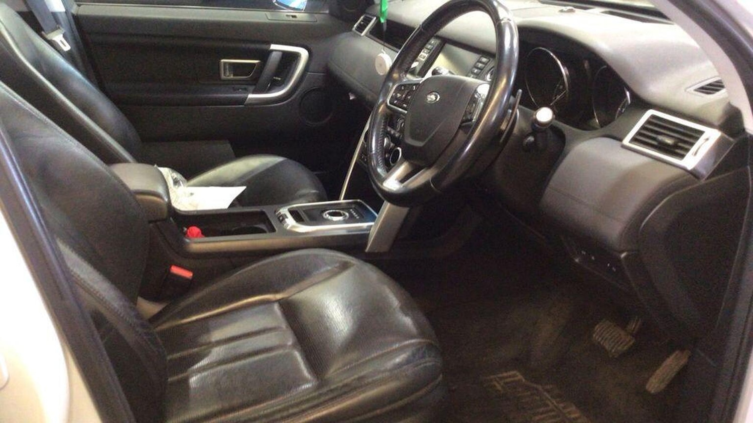 Used Land Rover Discovery Sport 2017 for sale - 78038922: Photo 14