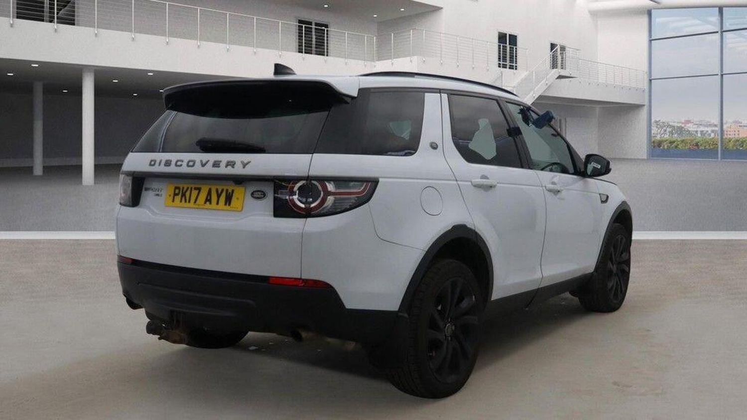 Used Land Rover Discovery Sport 2017 for sale - 78038922: Photo 7
