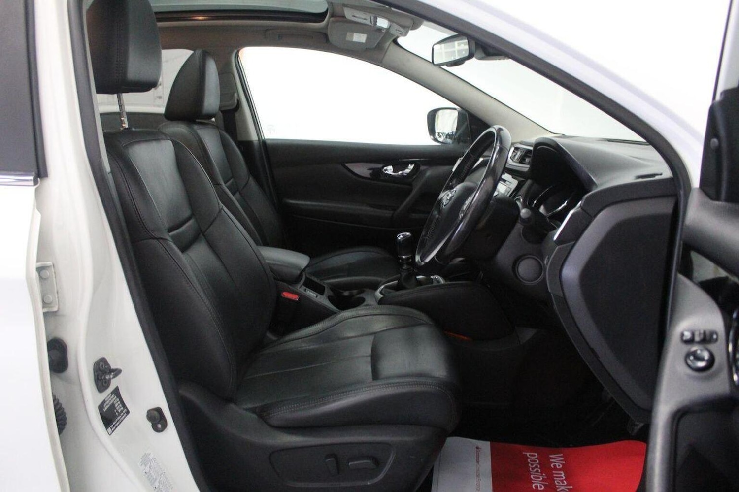 Used Nissan Qashqai 2017 for sale - 76070468: Photo 31