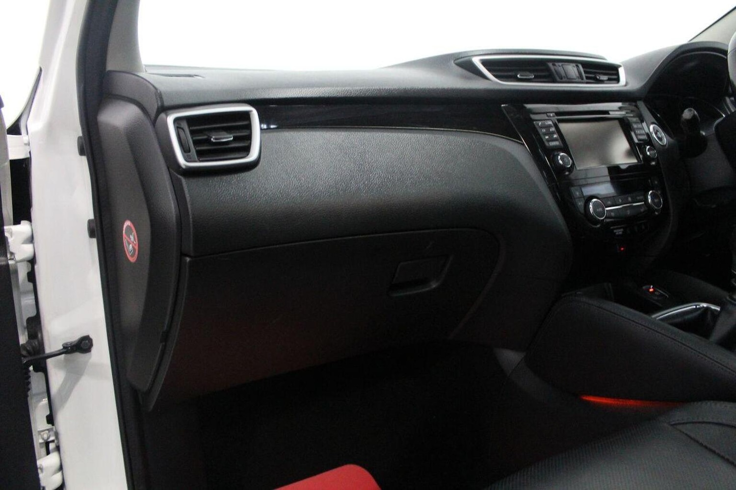 Used Nissan Qashqai 2017 for sale - 76070468: Photo 32