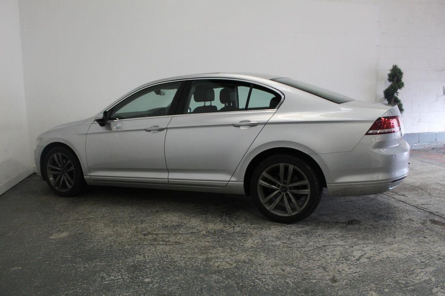 Used Volkswagen Passat 2015 for sale - 77766407: Photo 10
