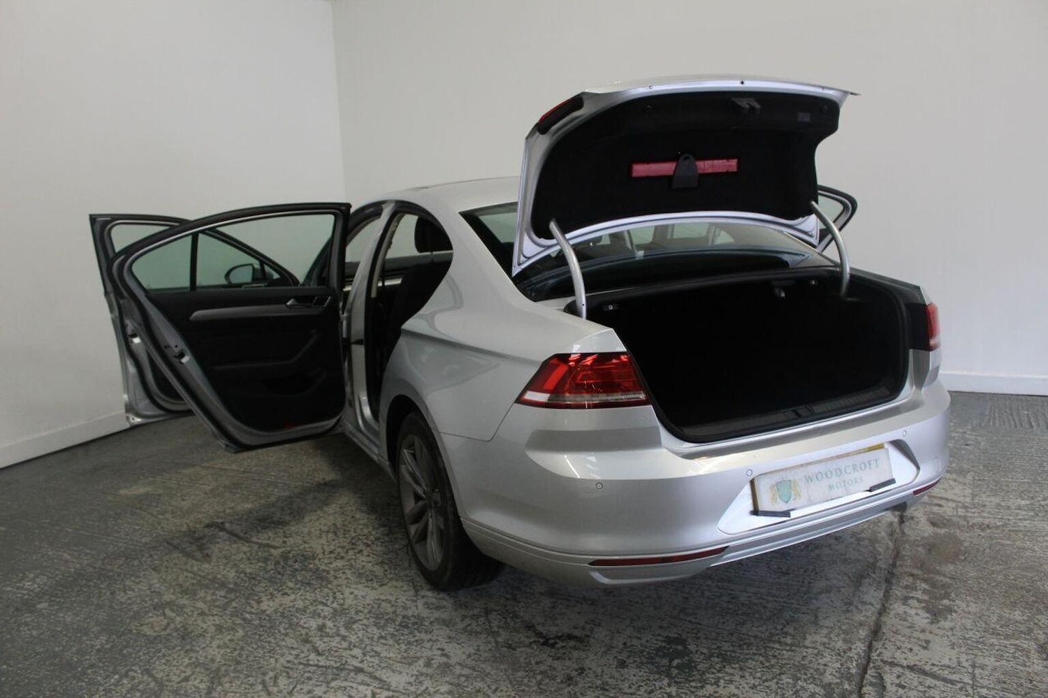 Used Volkswagen Passat 2015 for sale - 77766407: Photo 21