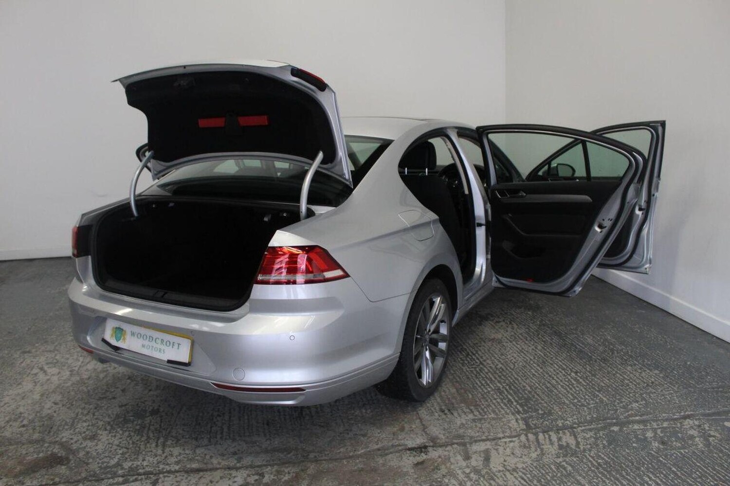 Used Volkswagen Passat 2015 for sale - 77766407: Photo 22