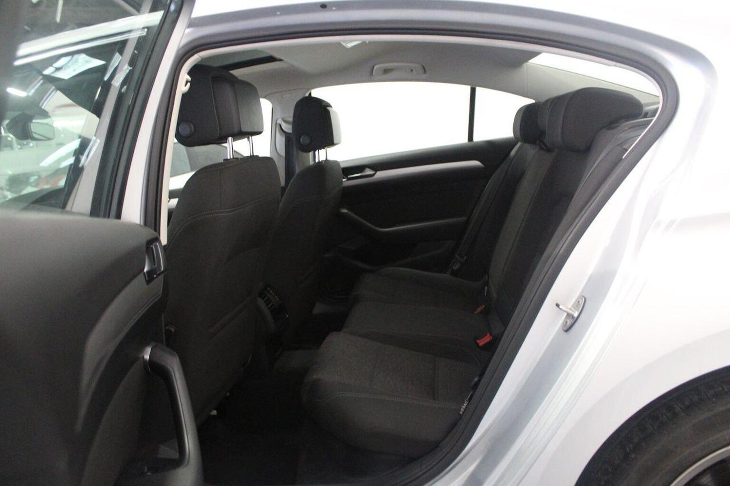 Used Volkswagen Passat 2015 for sale - 77766407: Photo 55