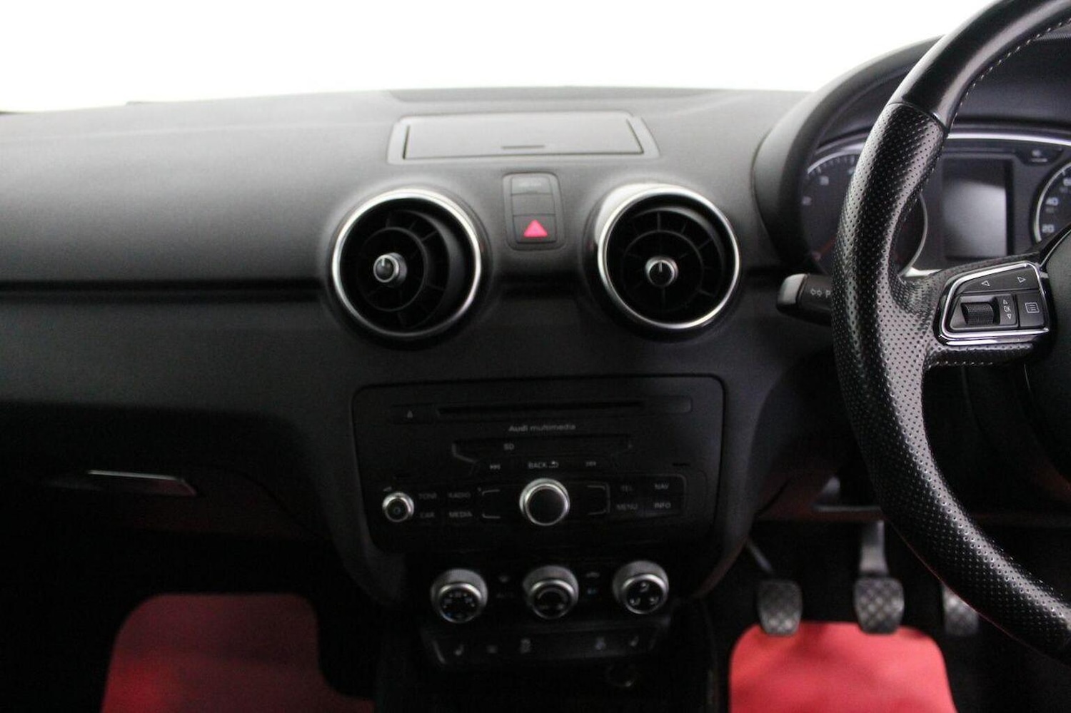 Used Audi A1 2014 for sale - 77937788: Photo 33