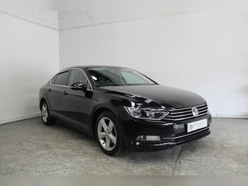 Used Volkswagen Passat 2015 for sale - 79558257: Photo