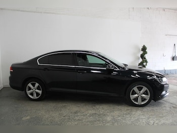 Used Volkswagen Passat 2015 for sale - 79558257: Photo