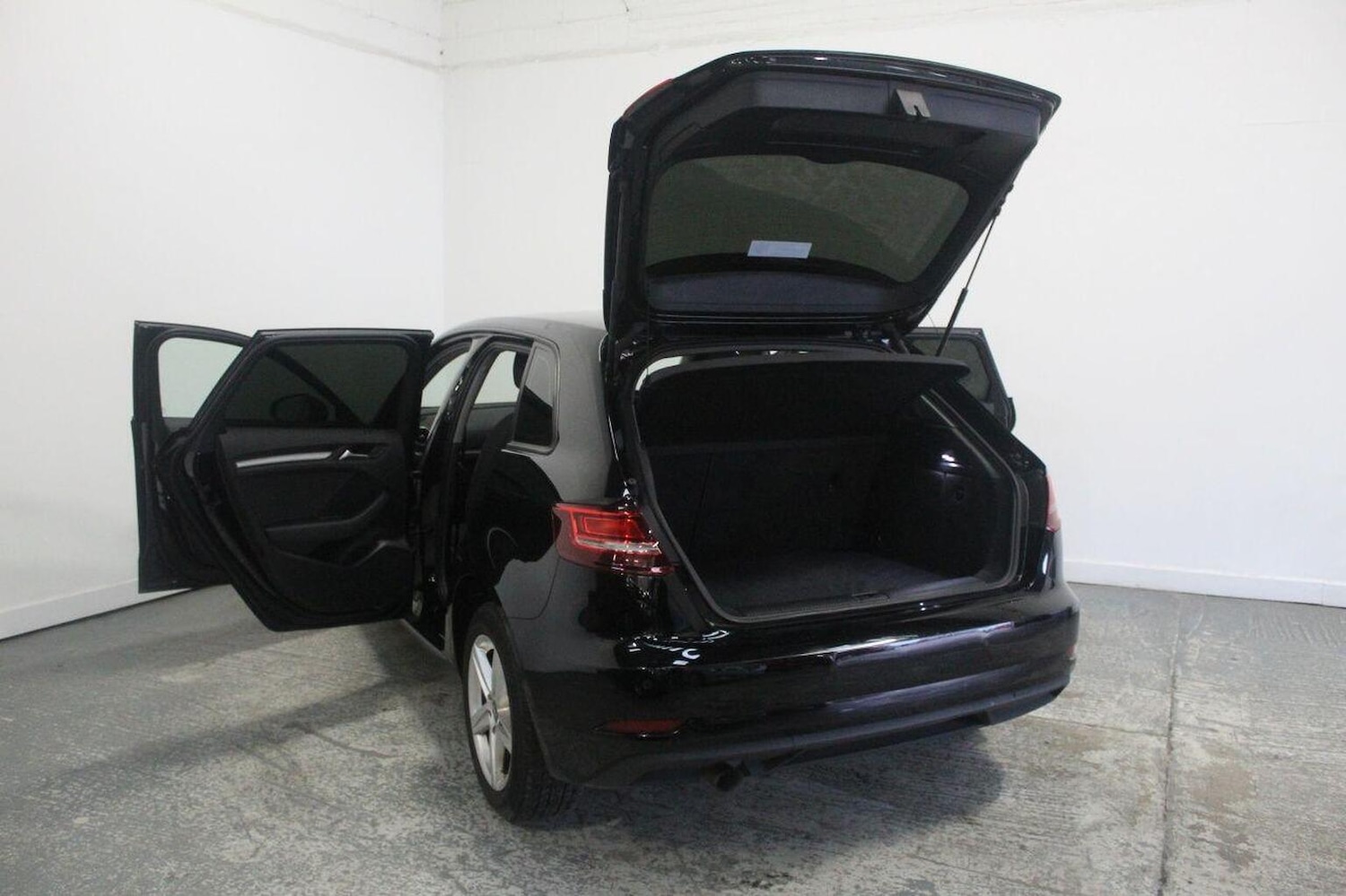 Used Audi A3 2018 for sale - 77069112: Photo 20