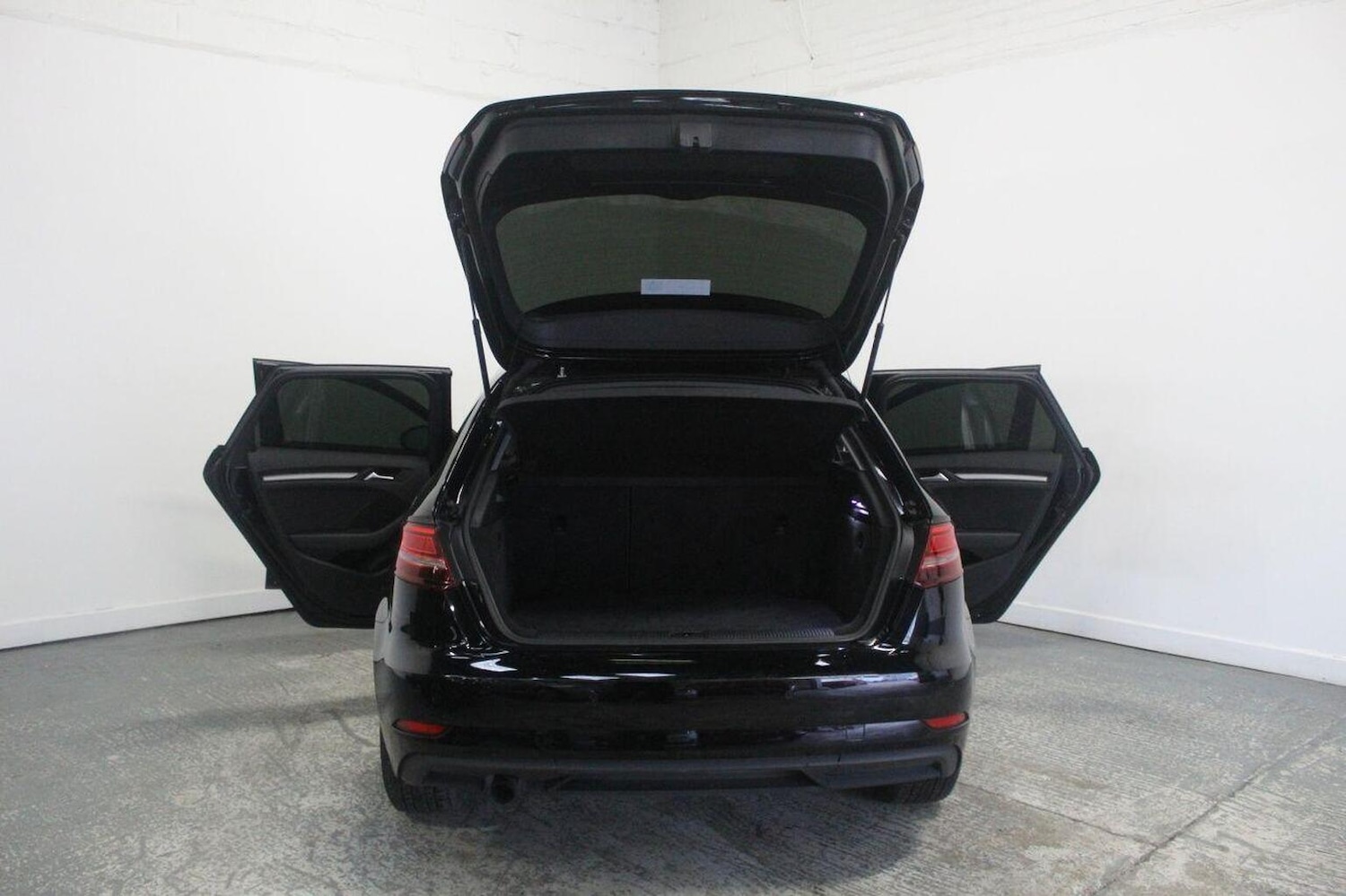 Used Audi A3 2018 for sale - 77069112: Photo 22