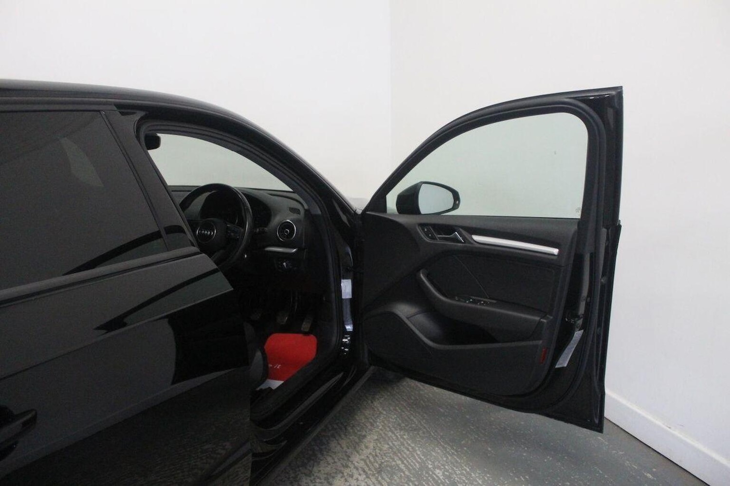 Used Audi A3 2018 for sale - 77069112: Photo 24