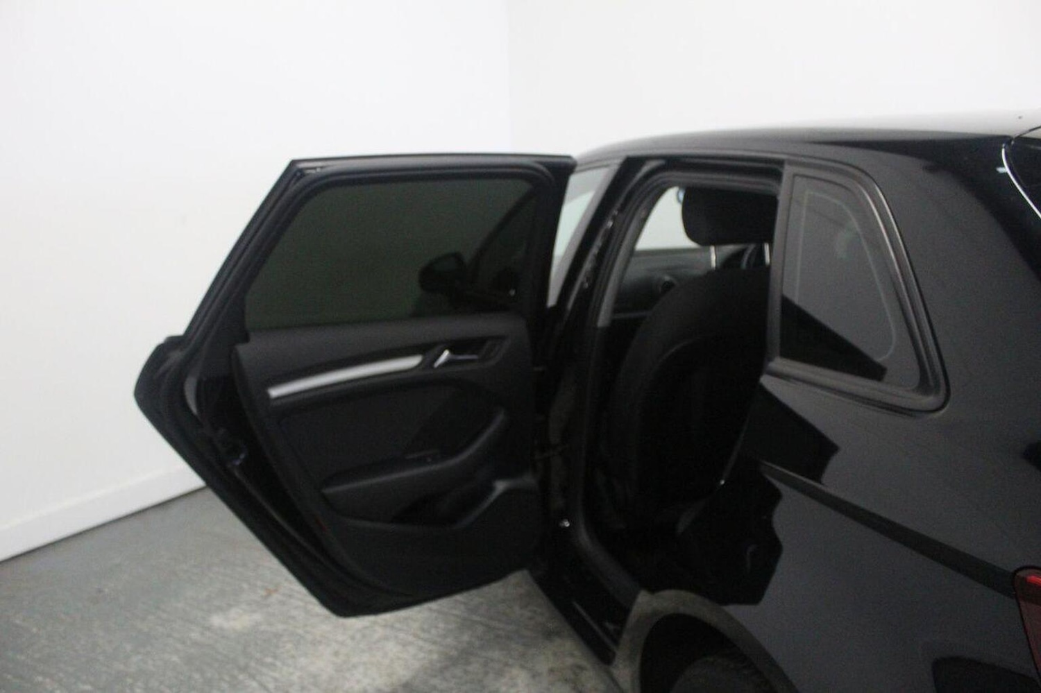 Used Audi A3 2018 for sale - 77069112: Photo 27