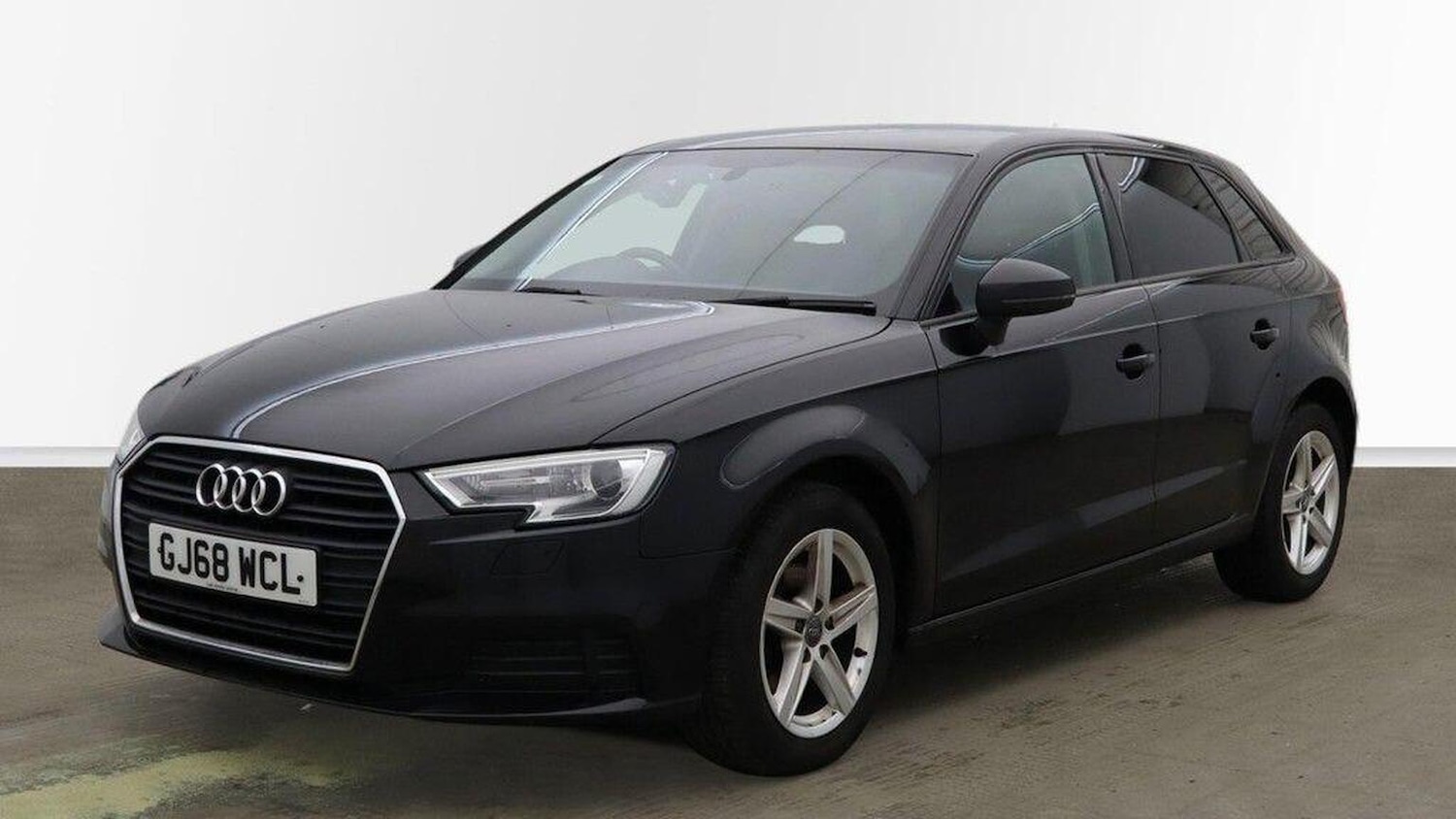 Used Audi A3 2018 for sale - 77069112: Photo 3