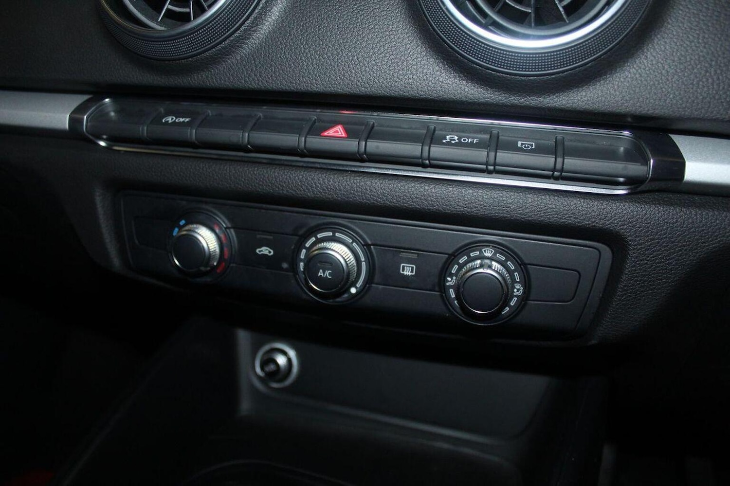 Used Audi A3 2018 for sale - 77069112: Photo 40