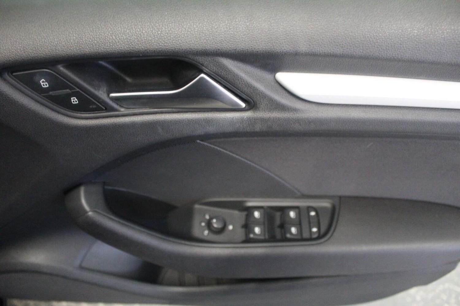 Used Audi A3 2018 for sale - 77069112: Photo 48