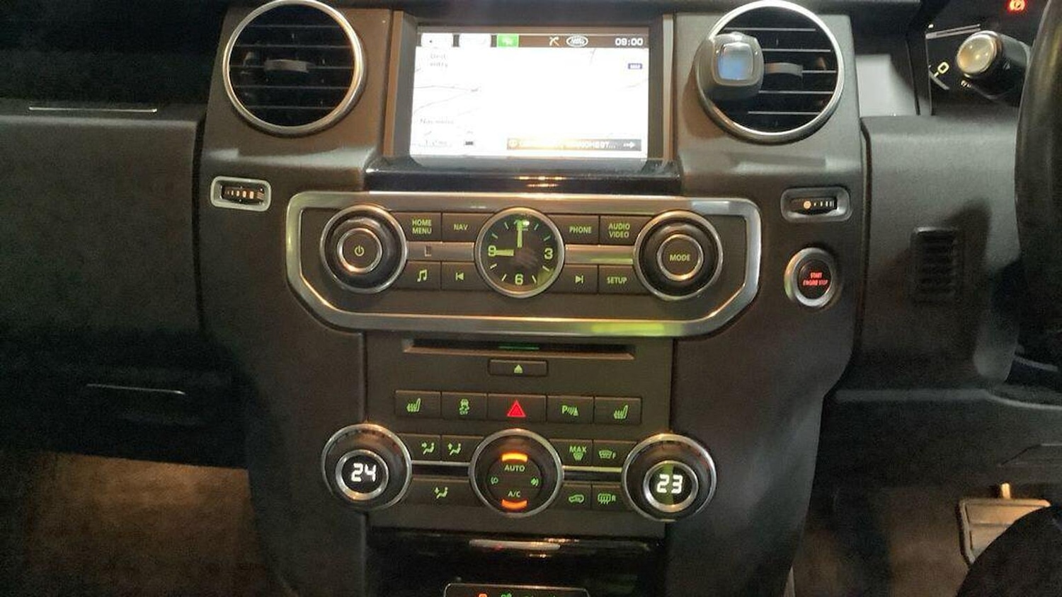 Used Land Rover Discovery 4 2013 for sale - 77938145: Photo 16