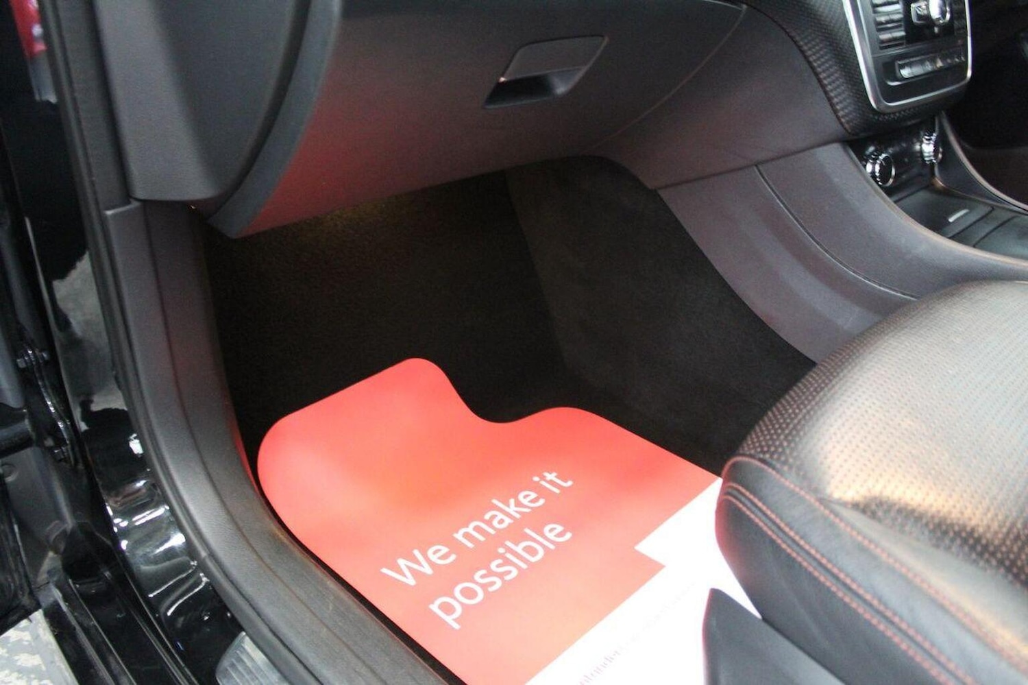 Used Mercedes-Benz A-Class 2013 for sale - 77342590: Photo 32