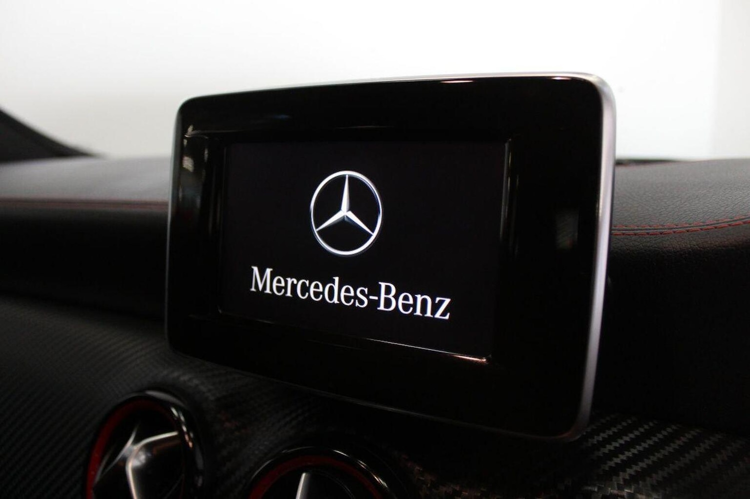 Used Mercedes-Benz A-Class 2013 for sale - 77342590: Photo 34