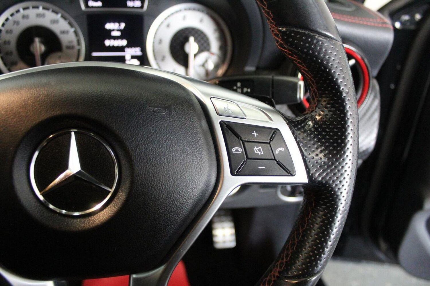 Used Mercedes-Benz A-Class 2013 for sale - 77342590: Photo 46