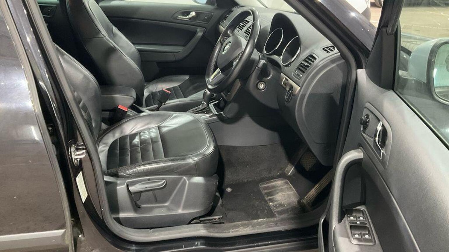 Used Skoda Yeti 2014 for sale - 77089814: Photo 14