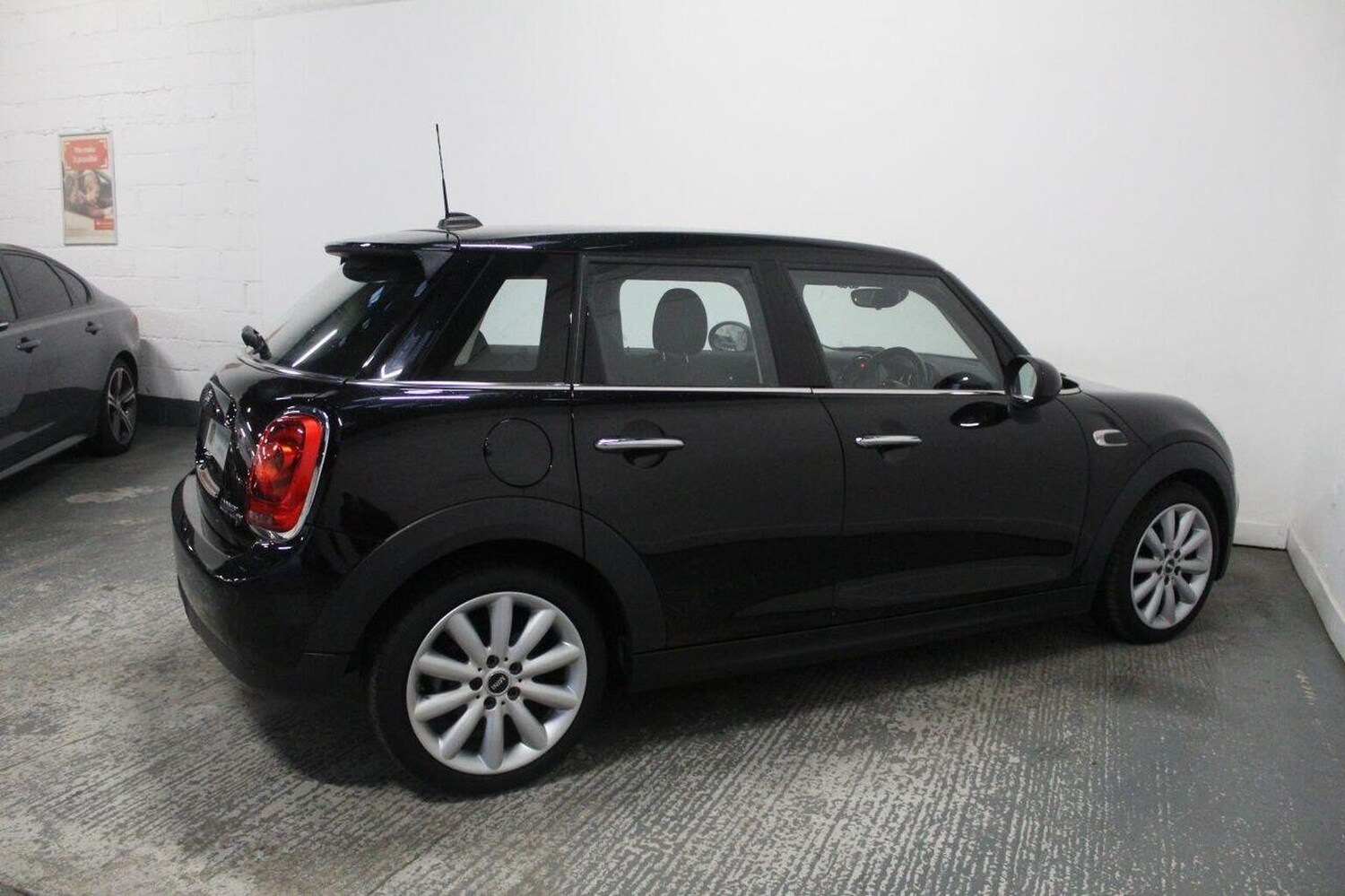 Used MINI Hatch 2018 for sale - 77464988: Photo 10