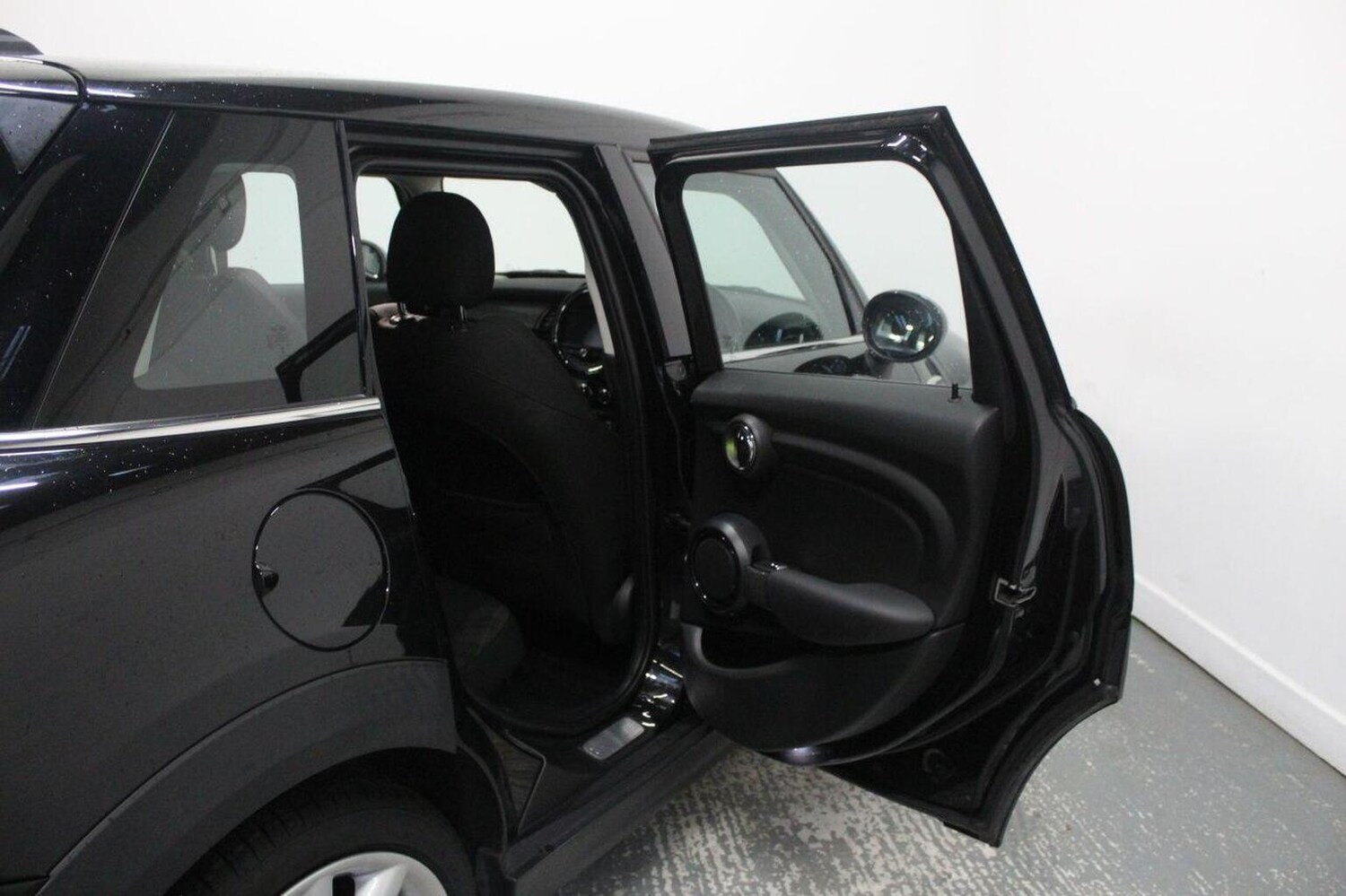 Used MINI Hatch 2018 for sale - 77464988: Photo 22