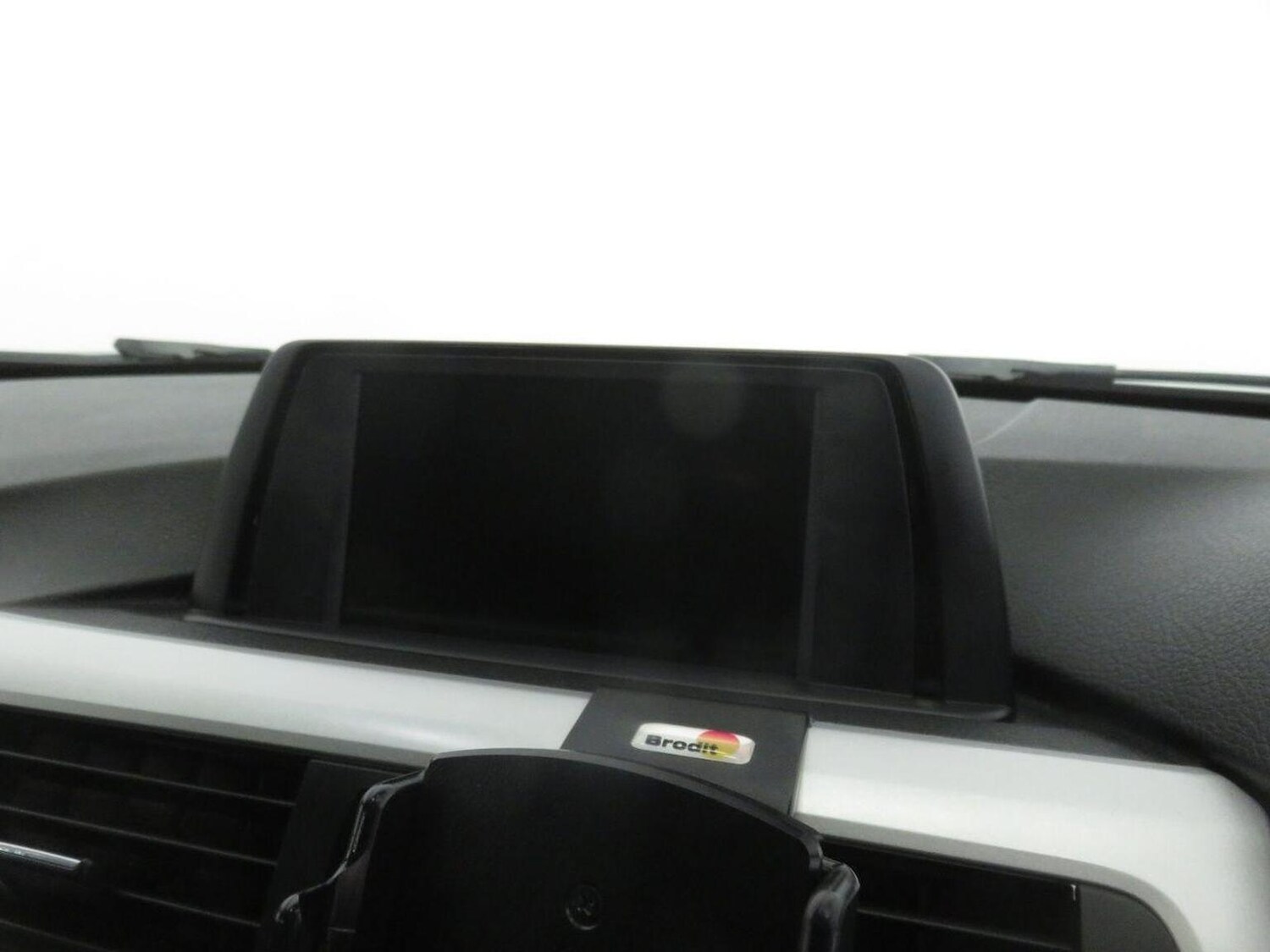 Used BMW 3 Series 2012 for sale - 77464612: Photo 37