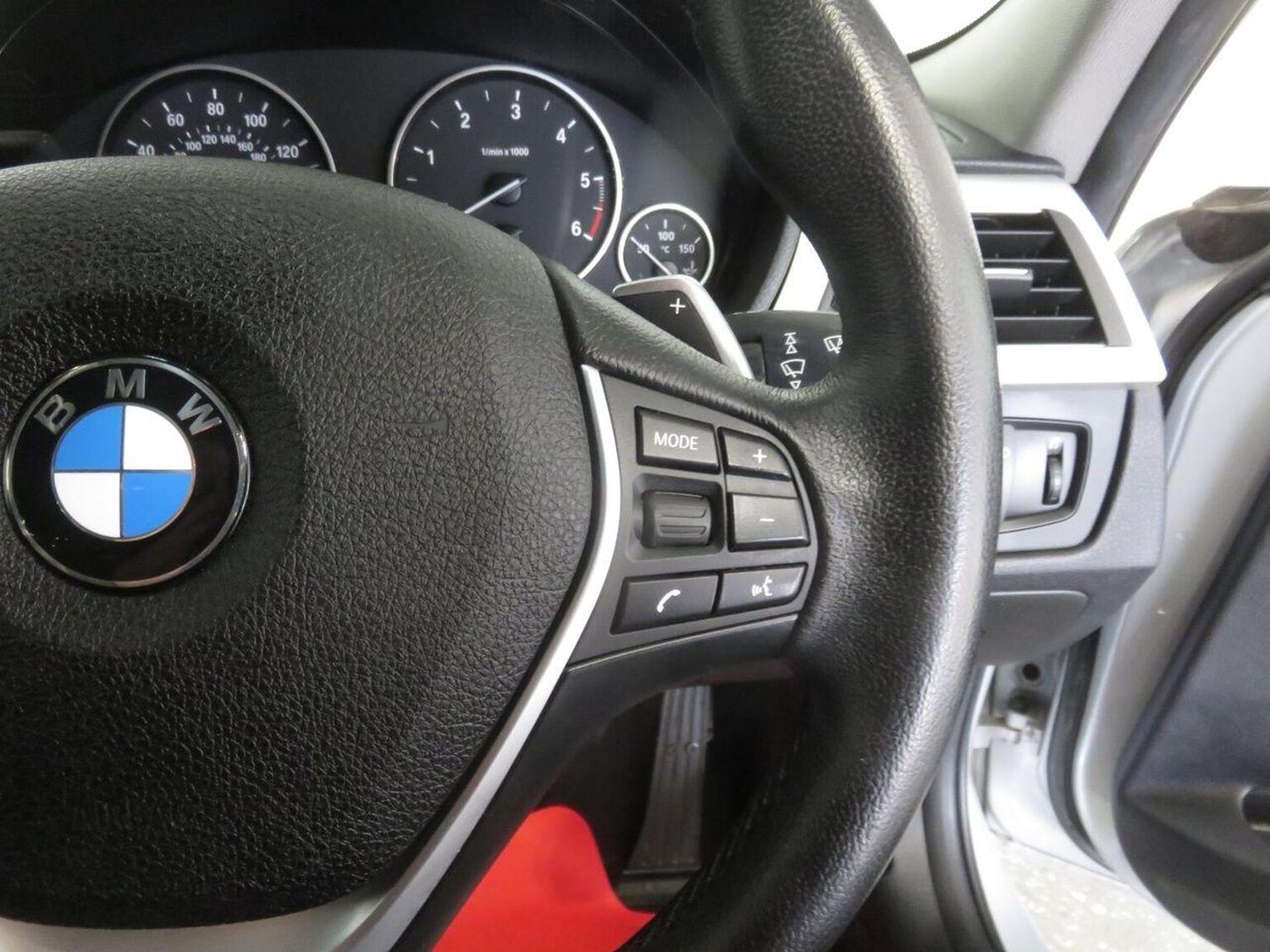 Used BMW 3 Series 2012 for sale - 77464612: Photo 44