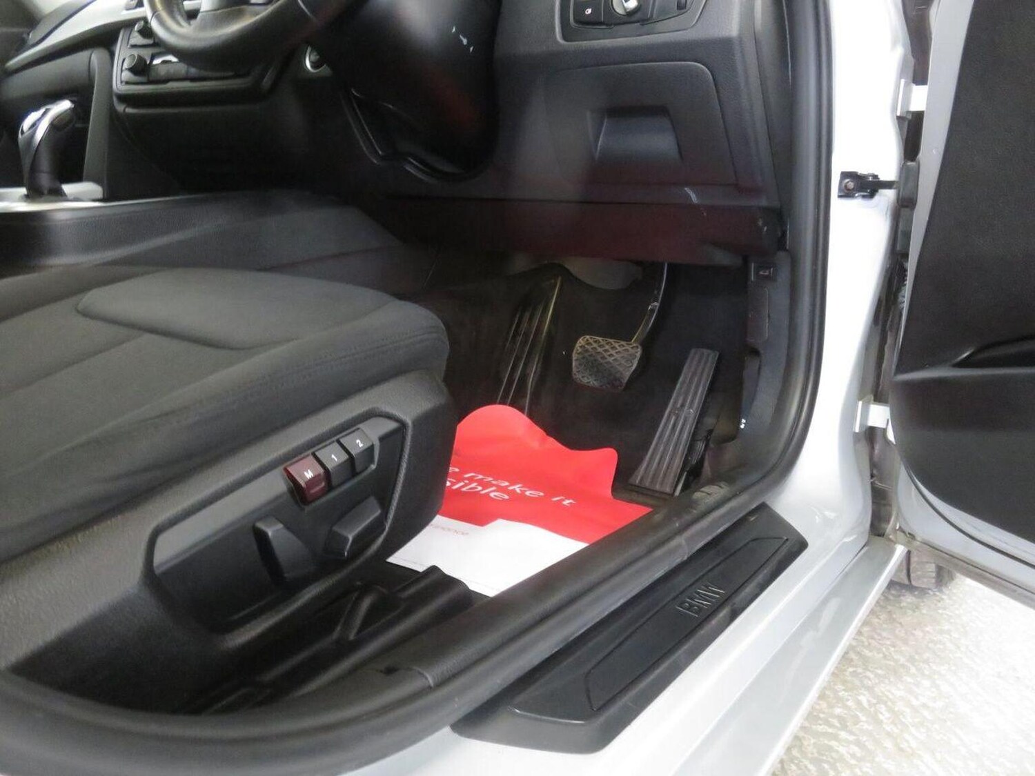 Used BMW 3 Series 2012 for sale - 77464612: Photo 46