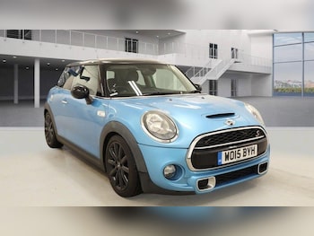 MINI Hatch feature image