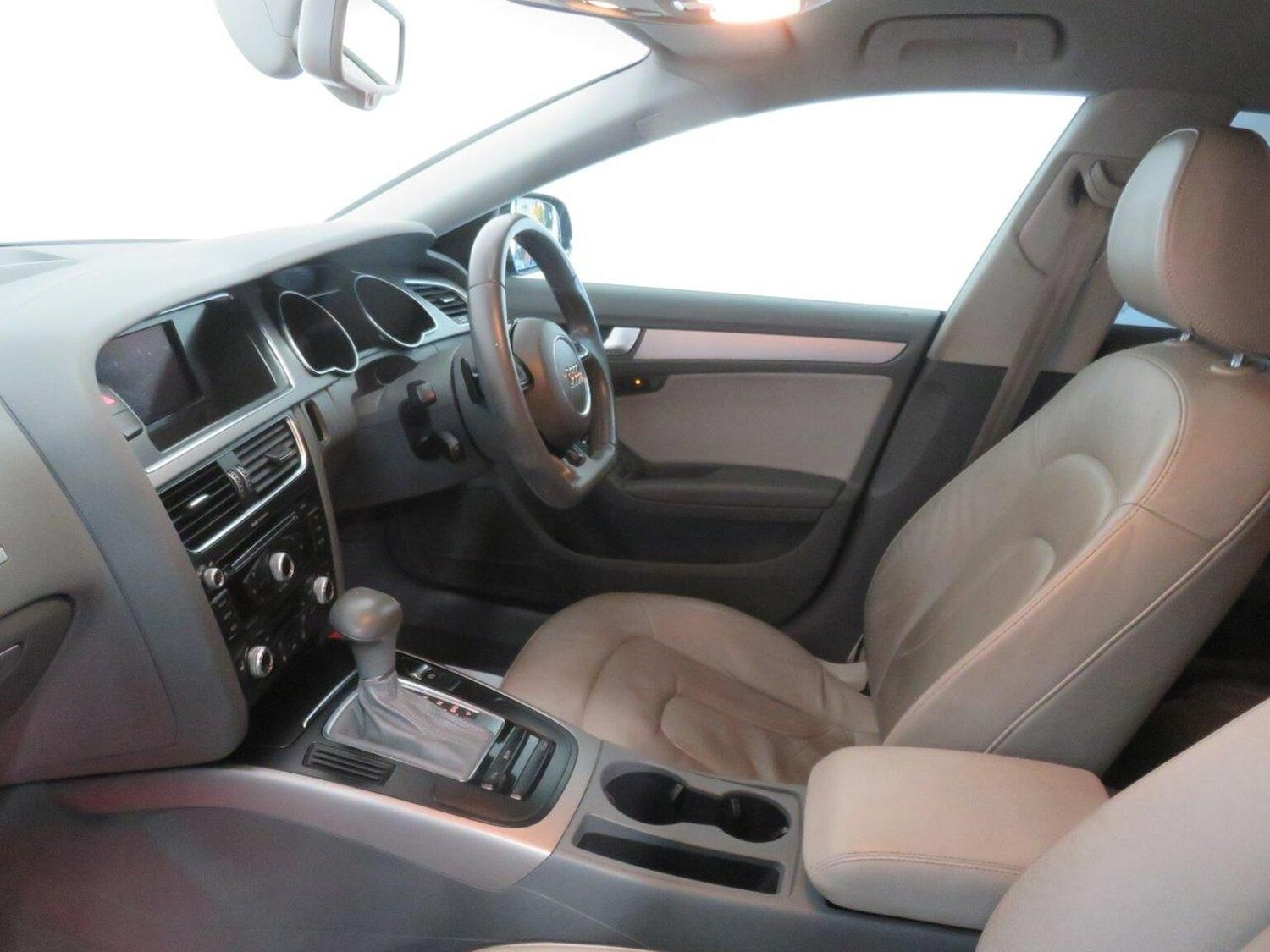 Used Audi A5 2012 for sale - 77937860: Photo 49