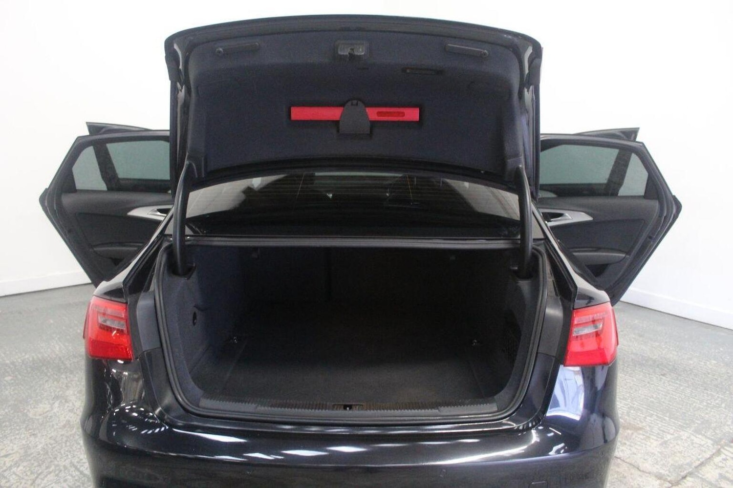 Used Audi A6 Saloon 2013 for sale - 77296832: Photo 20