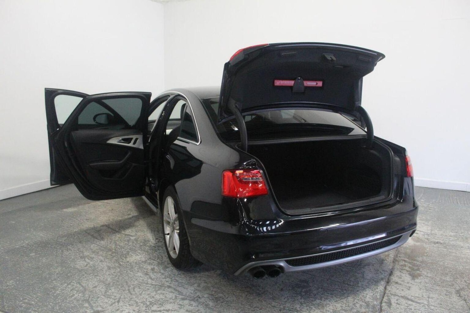 Used Audi A6 Saloon 2013 for sale - 77296832: Photo 21