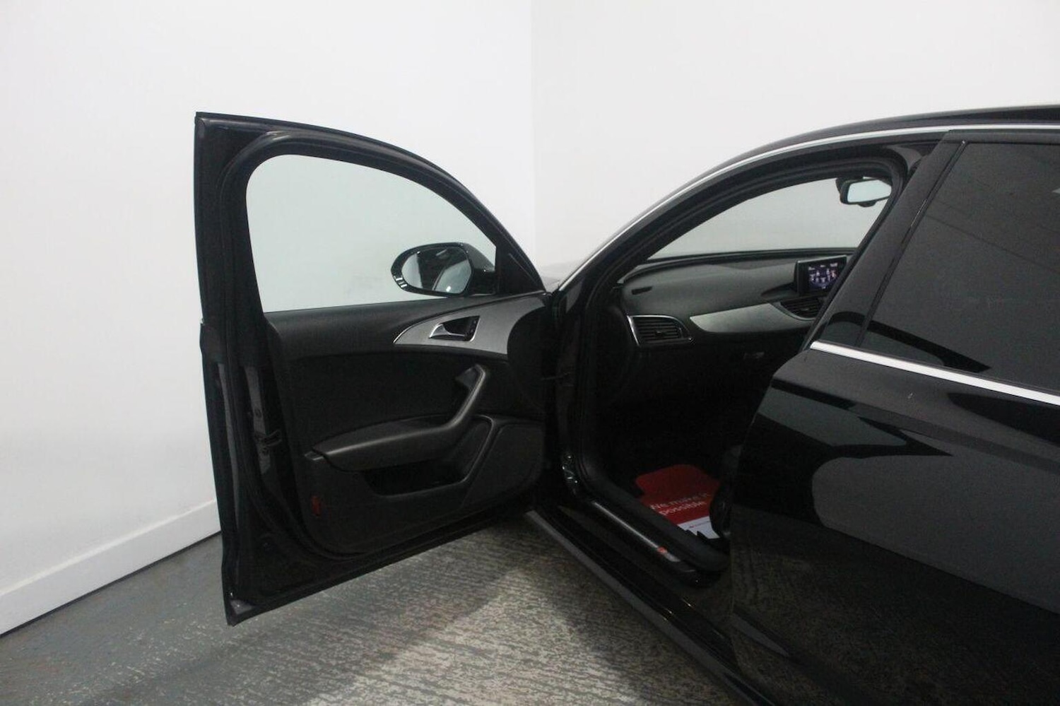 Used Audi A6 Saloon 2013 for sale - 77296832: Photo 25