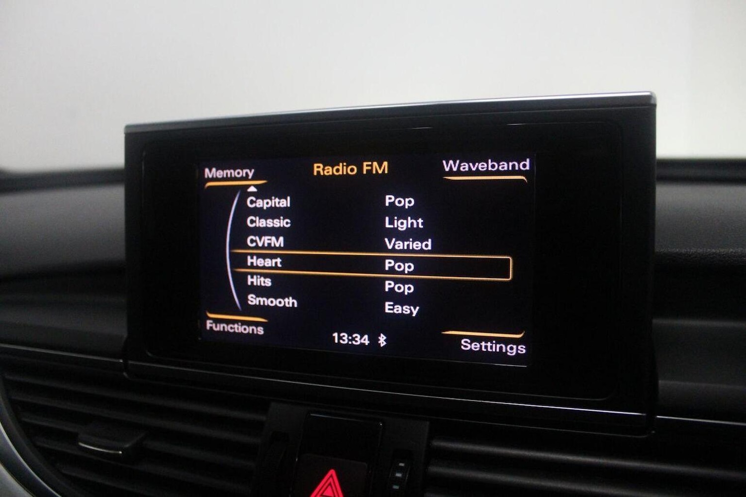 Used Audi A6 Saloon 2013 for sale - 77296832: Photo 37