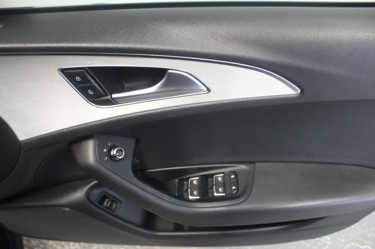 Used Audi A6 Saloon 2013 for sale - 77296832: Photo 49