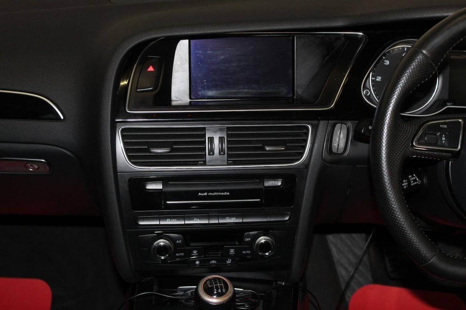 Used Audi A4 2014 for sale - 77937937: Photo 33