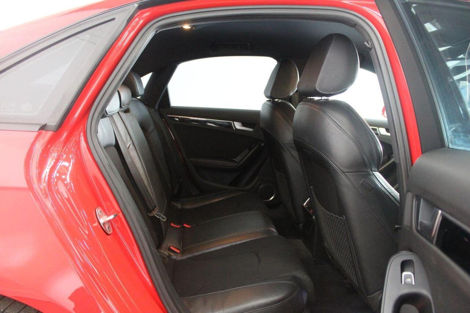 Used Audi A4 2014 for sale - 77937937: Photo 54