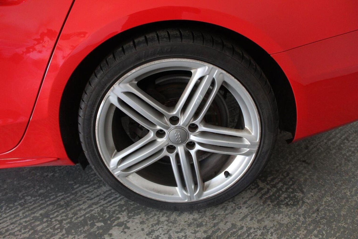 Used Audi A4 2014 for sale - 77937937: Photo 59