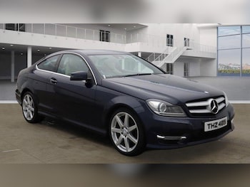 Used Mercedes-Benz C Class 2013 for sale - 77314069: Photo