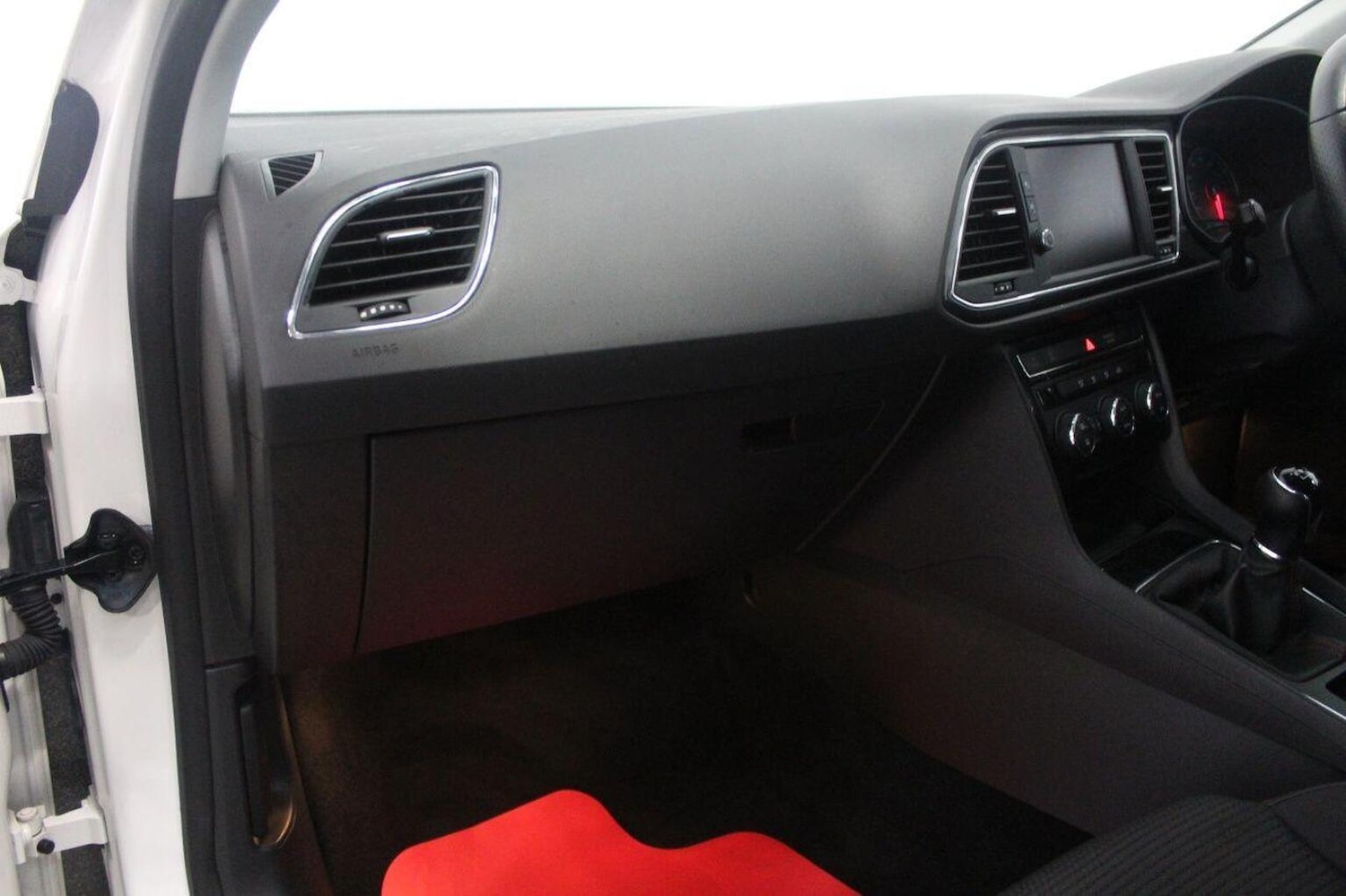 Used SEAT Leon 2018 for sale - 76439965: Photo 30