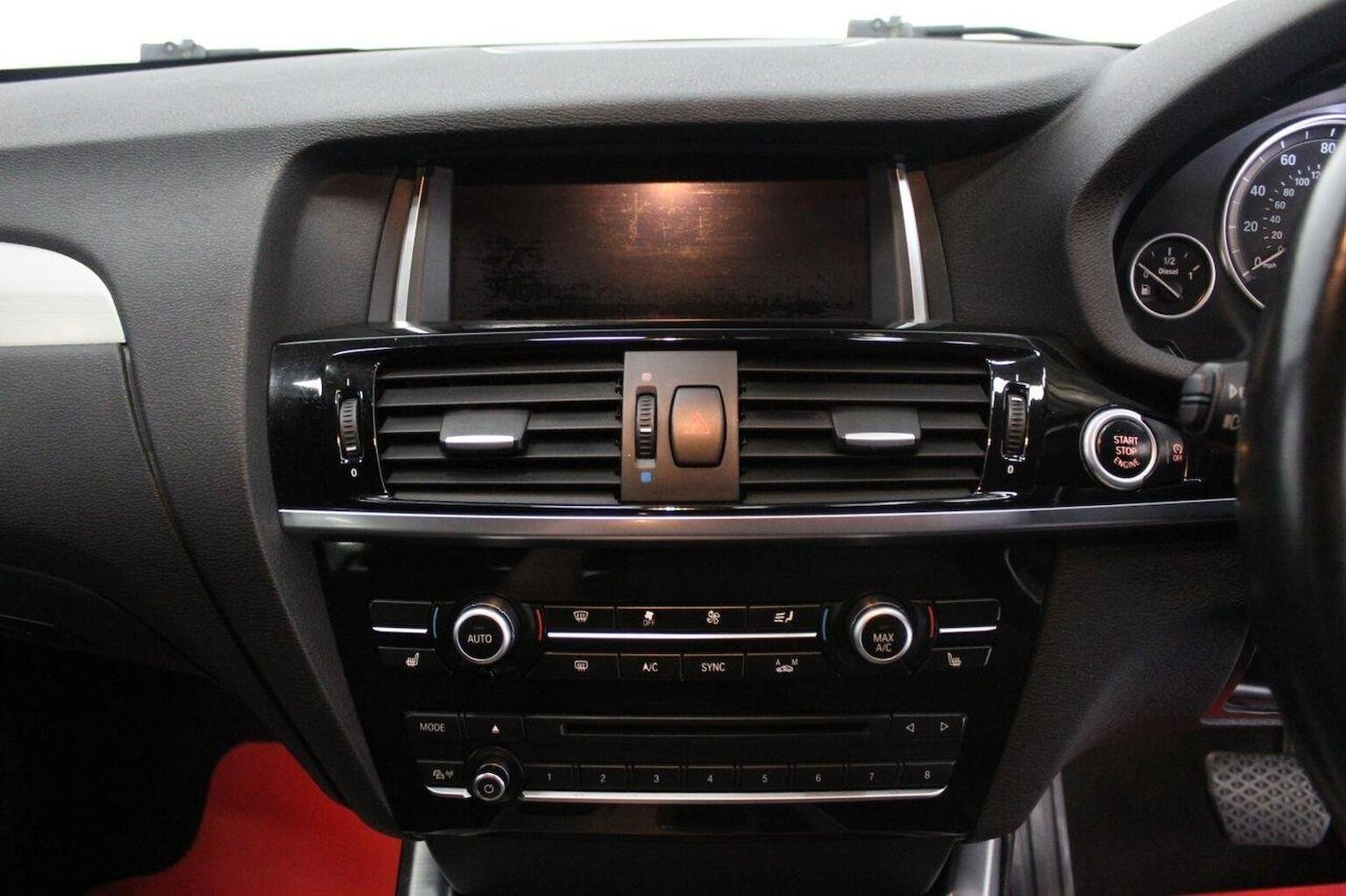 Vehicle 33