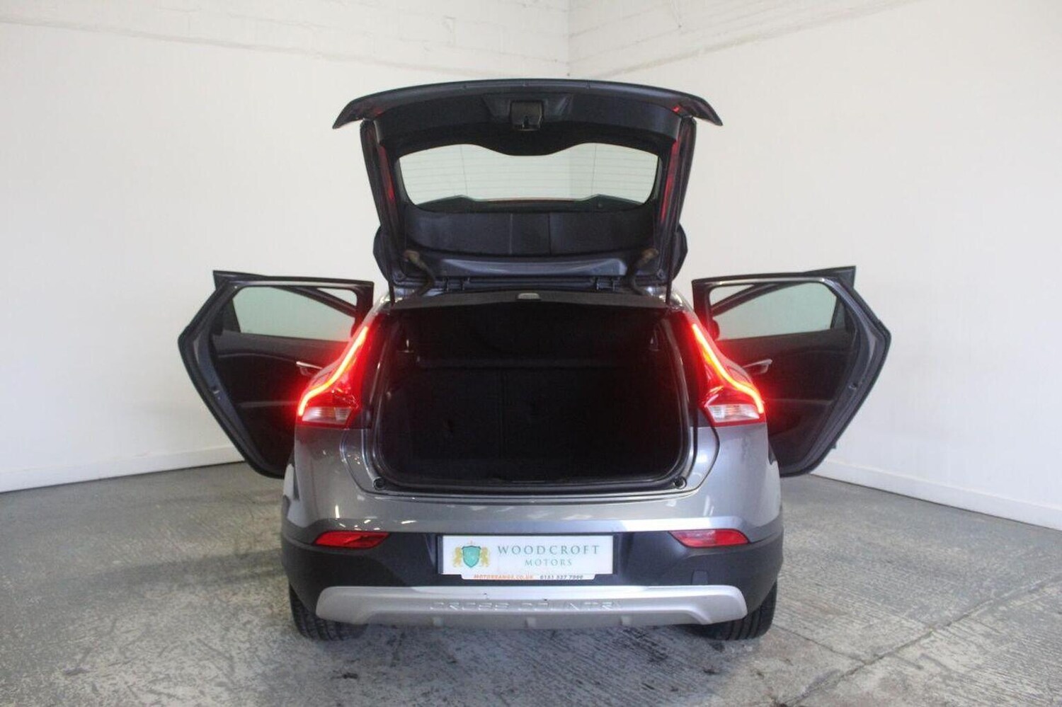 Used Volvo V40 2014 for sale - 77558588: Photo 21