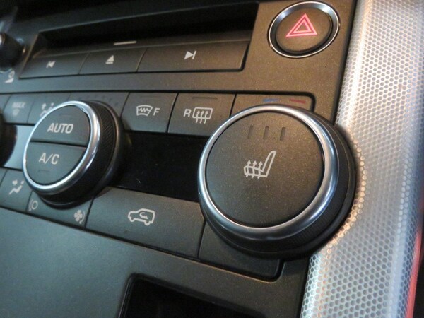 Used Land Rover Range Rover Evoque 2012 for sale - 69165580: Photo 37