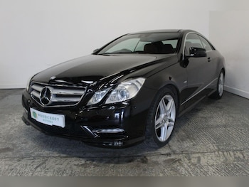 Used Mercedes-Benz E Class 2012 for sale - 77968651: Photo