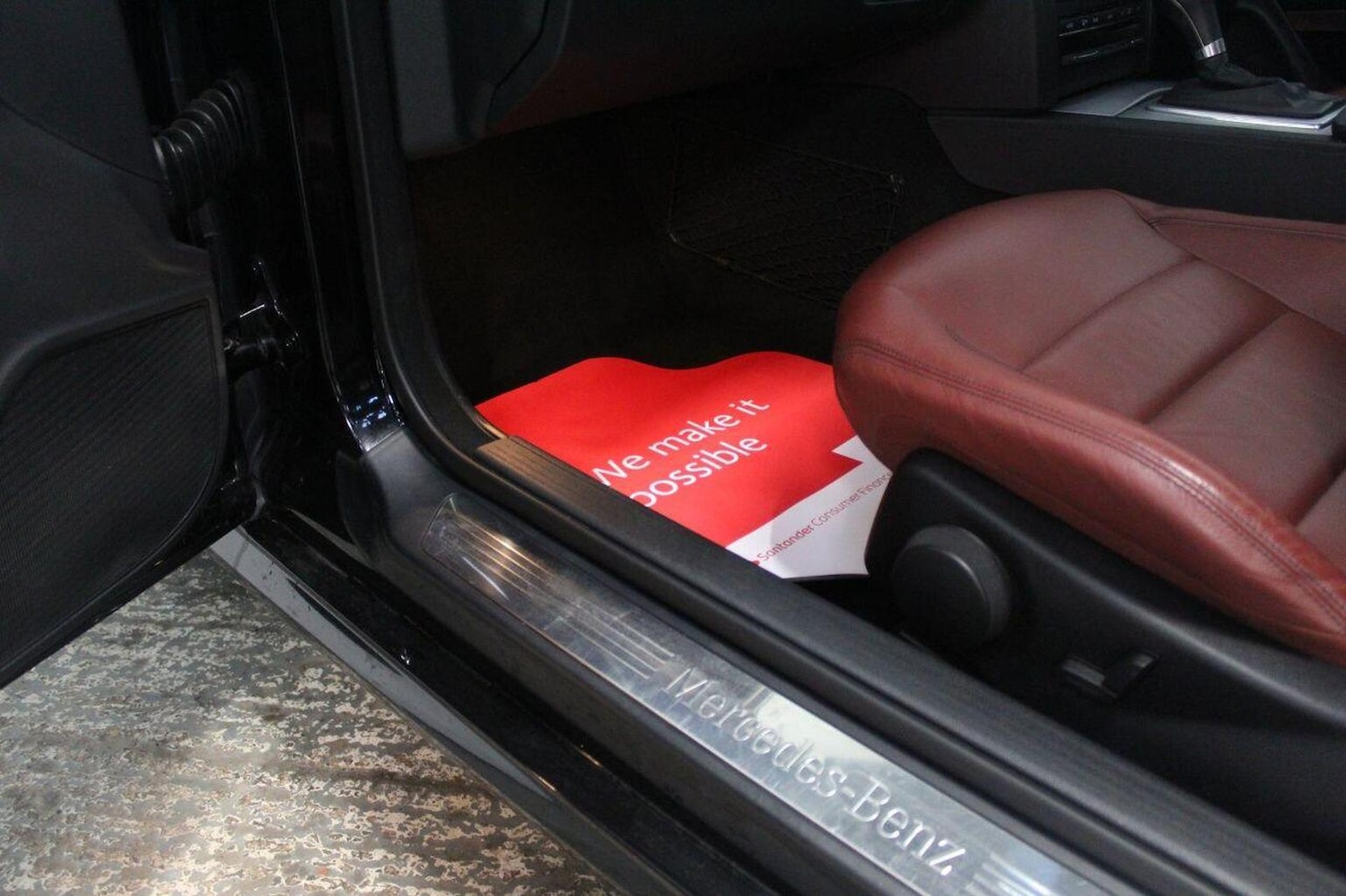 Used Mercedes-Benz E Class 2012 for sale - 77968651: Photo 32