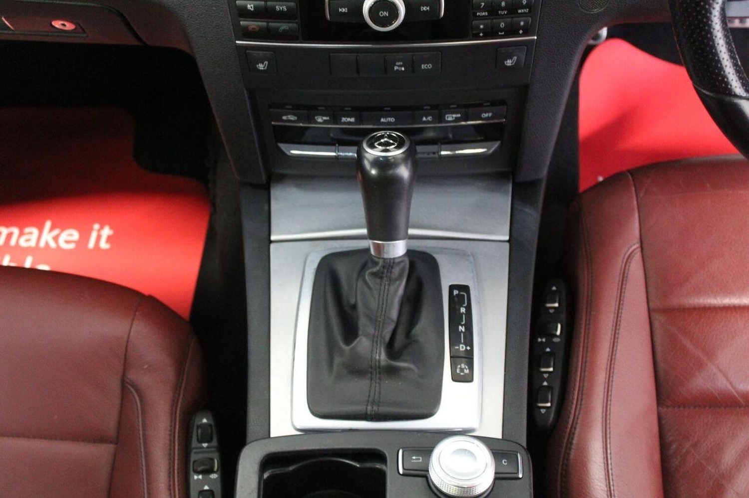 Used Mercedes-Benz E Class 2012 for sale - 77968651: Photo 43