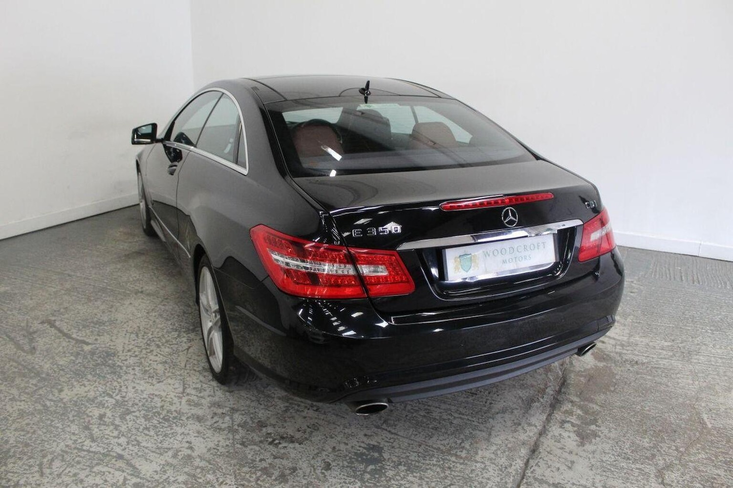 Used Mercedes-Benz E Class 2012 for sale - 77968651: Photo 7